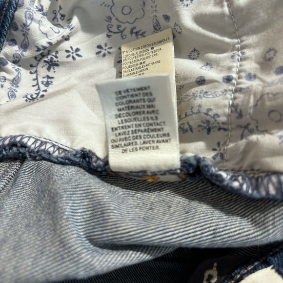 WE THE FREE SZ 28 Shorts CRVY Raw Hem Button Fly Slits Free People Denim Jeans - Picture 12 of 12